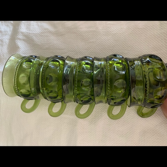 5 vintage glass cups